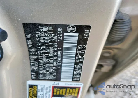 2015 Toyota Camry Xle z USA, uszkodzony, nr VIN 4T1BF1FK9FU965815